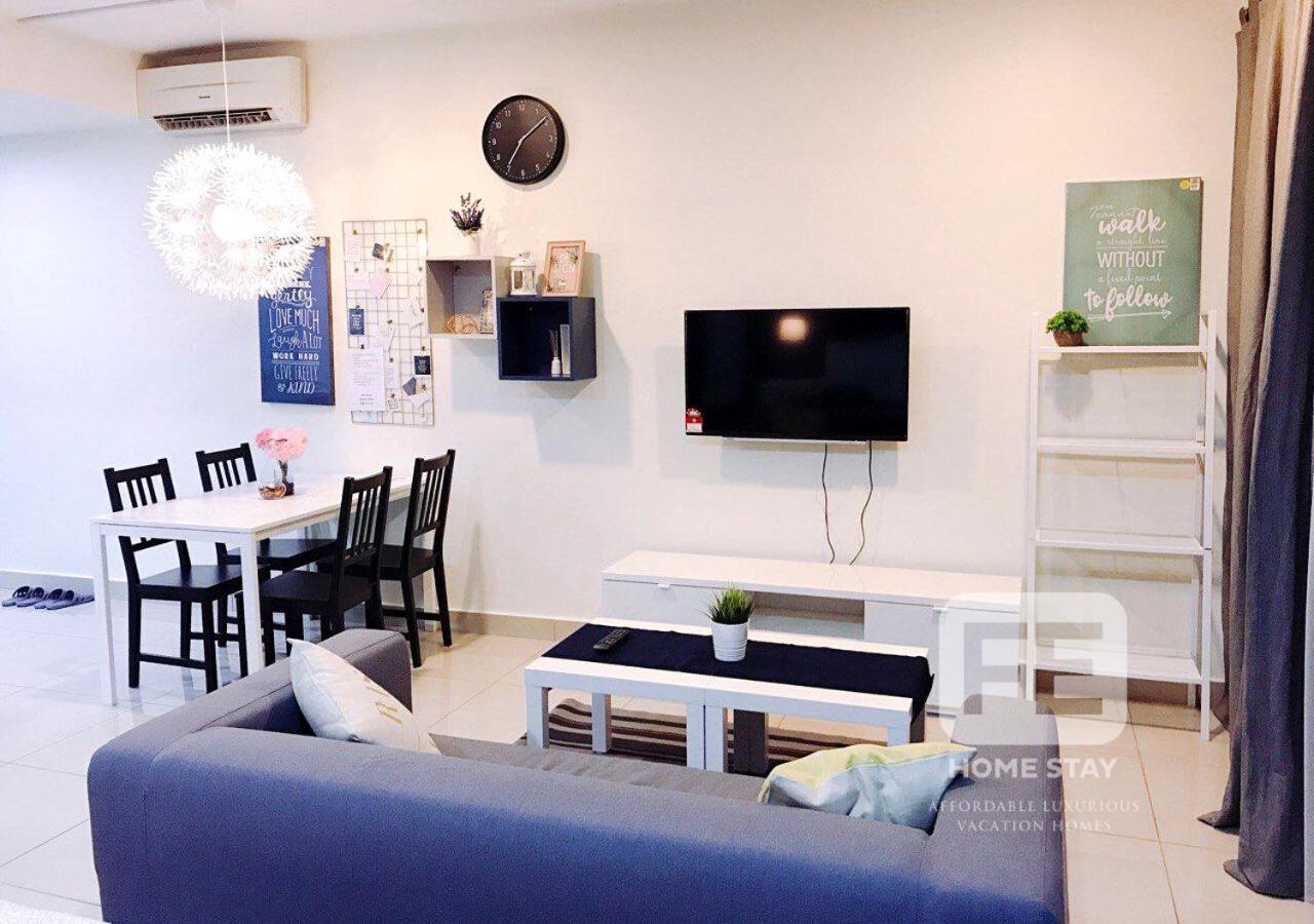 Netflix Wifi Trefoil Homestay Setia Alam Sacc Homestay Fe Shah Alam Exterior foto